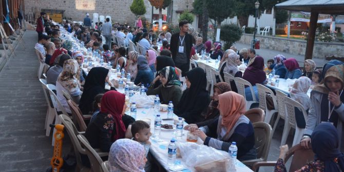 Sinoplular Alaaddin Camisi’nde İftar Açtı