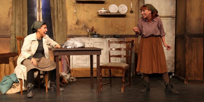 İzmir Tiyatroya Doyacak