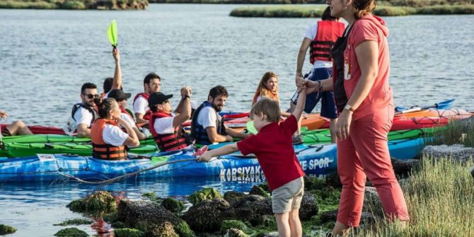 Karşıyakalı Çevreciler Gediz Deltası’nı Temizledi