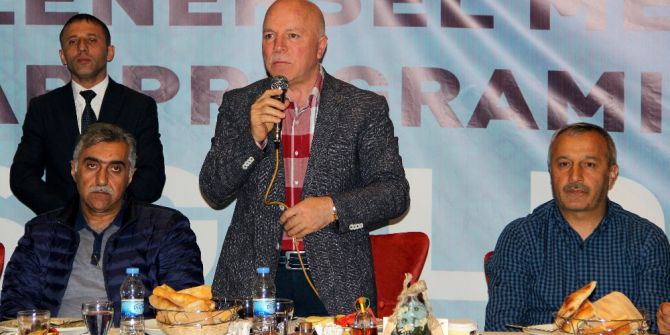 Başkan Sekmen Gazetecilerle İftarda Bir Araya Geldi