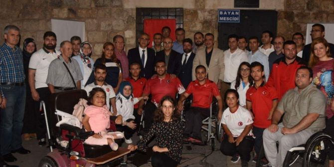 Pamuk: "En Büyük Engel Zihniyet Engelidir"