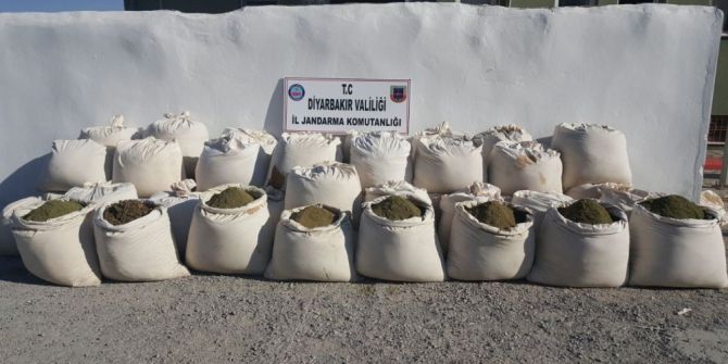 Diyarbakır’da ‘Bayrak-54’ Operasyonu Sürüyor