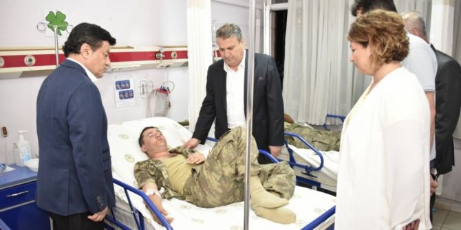 Başkan Çerçi Ve Coşkun Sabah’tan Askerlere Ziyaret