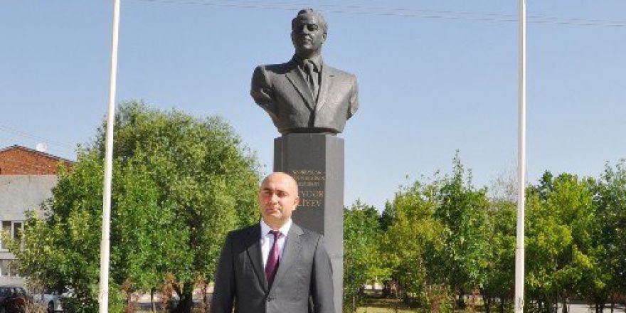 Azerbaycan’ın Yeni Kars Başkonsolosu Nuri Guliyev Görevine Başladı