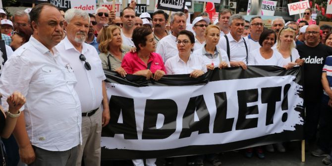 Chp İzmir Teşkilatından Manisa’da "Adalet Yürüyüşü"