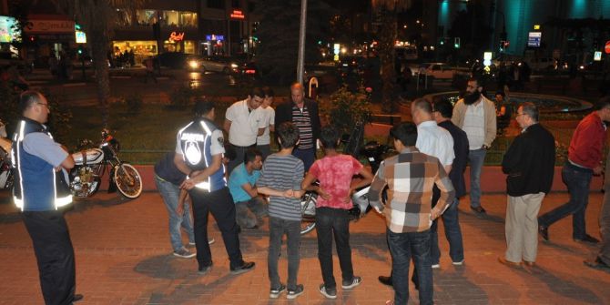 Motosiklette Yılan Operasyonu