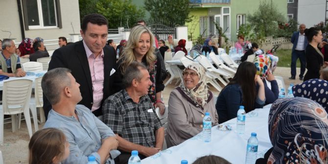 Başkan Bakıcı Orucunu Yeni Mahalle Sakinleri İle Birlikte Açtı