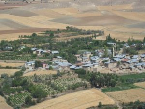 Elazığ Bağlarca Köyü