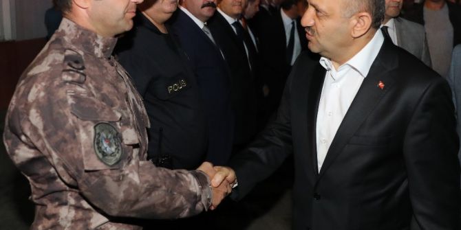 Bakan Işık Mardin’de Polislerle Bir Araya Geldi