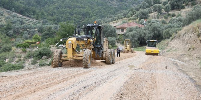Arapapıştı Kanyonu Yolunu Yeniliyor