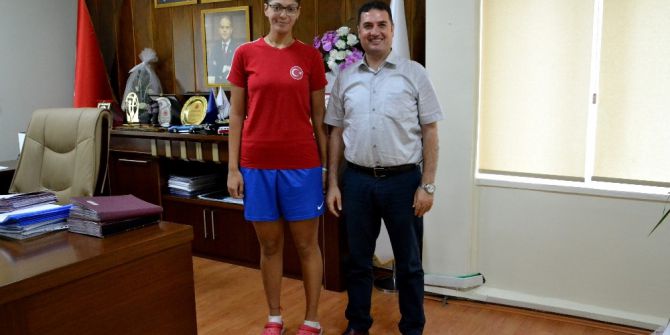 Ataşbak: "Adana’yı Kürekte Türkiye’nin Merkezi Yapacağız"