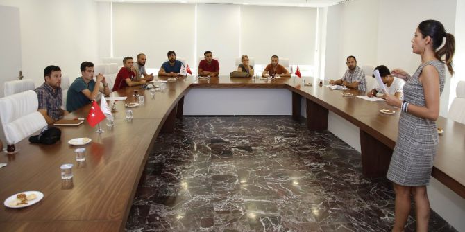 Döşemealtı Belediyesi’nin İşkur Masası Çözüm Üretiyor