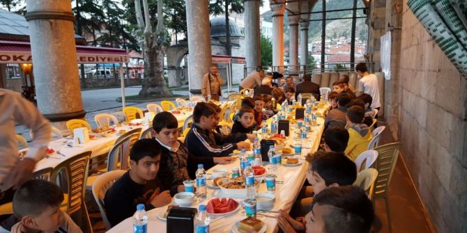 Camide İftar Yemeği