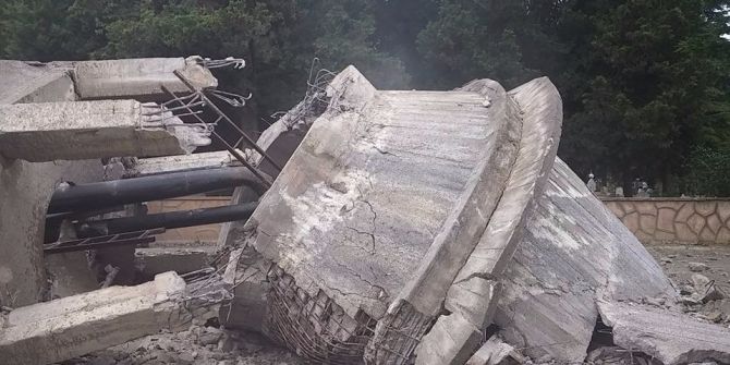 Akçakoca’da Asırlık Su Deposu Yıkıldı