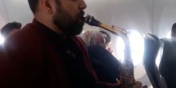 Yüksekova Uçağında Müzik Resitali