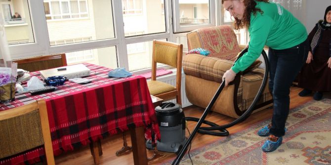 Çankaya’da İhtiyaç Sahibi Vatandaşa Ücretsiz Bayram Temizliği