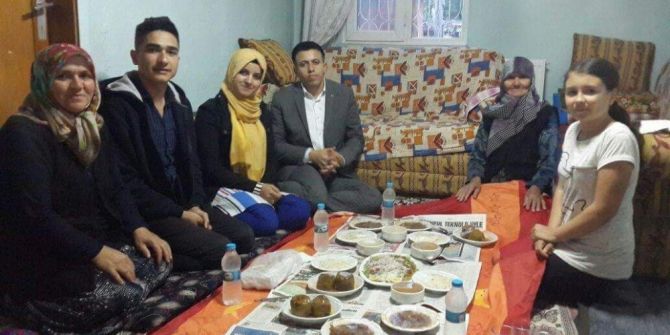 Kaymakam Kadir Yurdagül İftar Yemeği Dağıttı