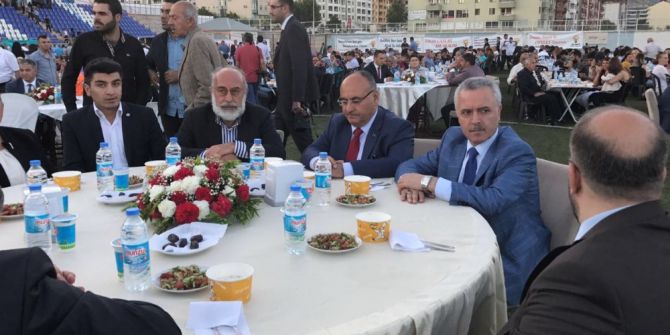 Ümraniye Belediyesi Tunceli’de Gönül Sofraları Kurdu