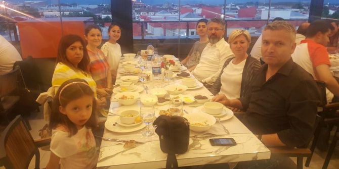 Düzce Barosu Avukatları İftarda Bir Araya Geldi