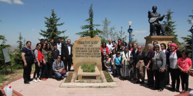 Canlar Mevlana Ve Hacı Bektaş-ı Ziyaret Ediyor