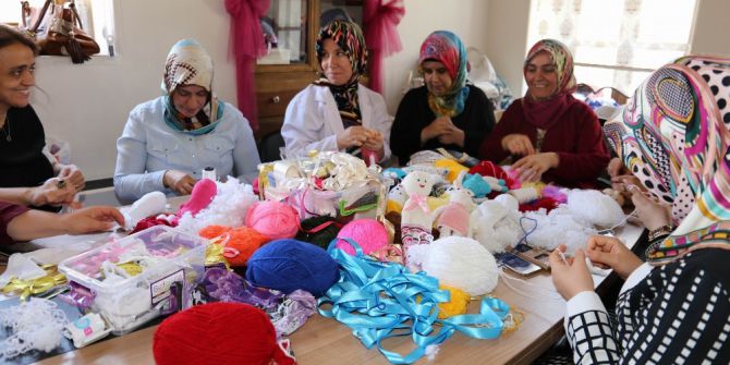 Kilis’te, Oyuncaksız Çocuk Kalmasın Projesi