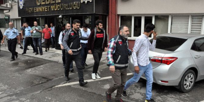 Oto Hırsızlığı Yaptığı İddia Edilen 9 Kişilik Çete Operasyonla Yakalandı