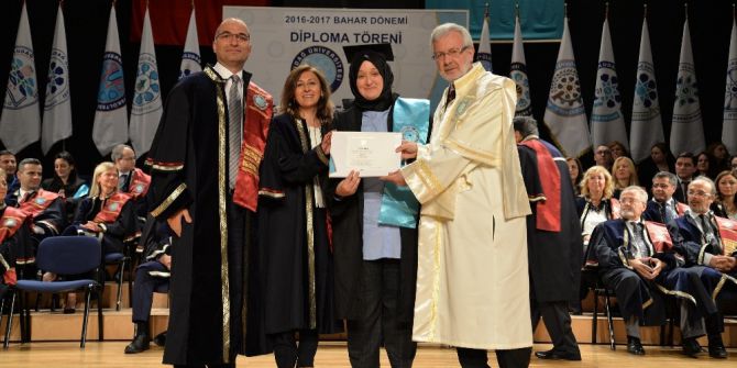 Rektörden Öğrencilere "Geleceğinizi Planlayın" Tavsiyesi