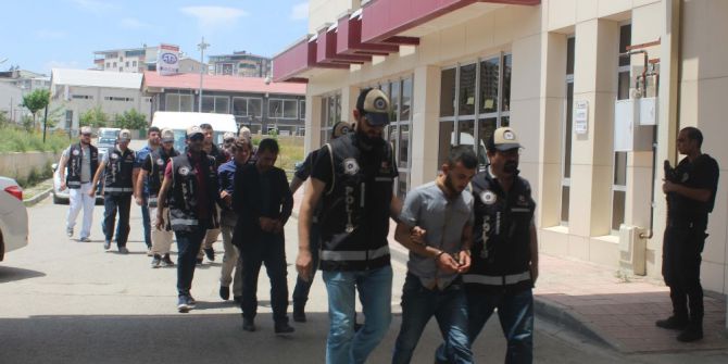 Muş’ta Suç Örgütü Operasyonu: 15 Gözaltı