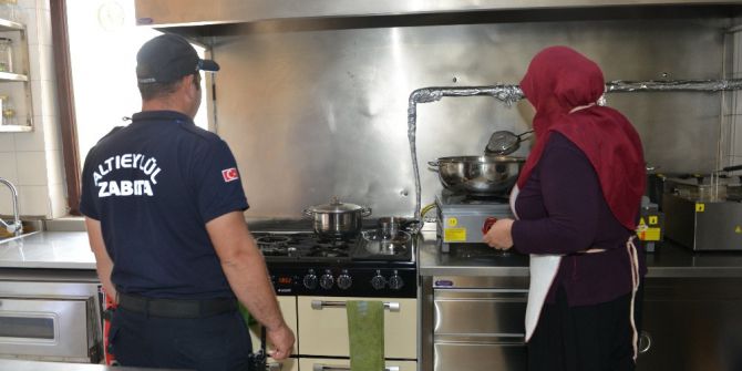 Altıeylül’de Fırın Ve Lokantalar Denetlendi