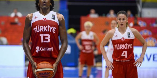Quanitra Hollingsvorth: “Ydü İle Basketbol Kariyerimi Yükselttim”