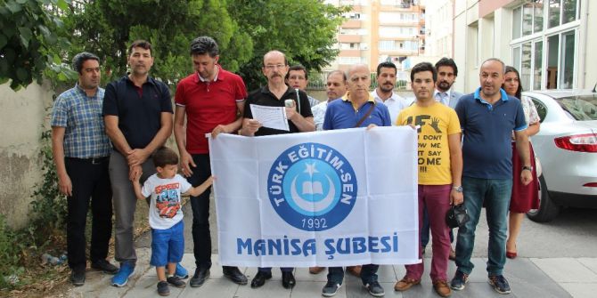 Okul Müdürü Öğretmeni Darp Etti İddiası