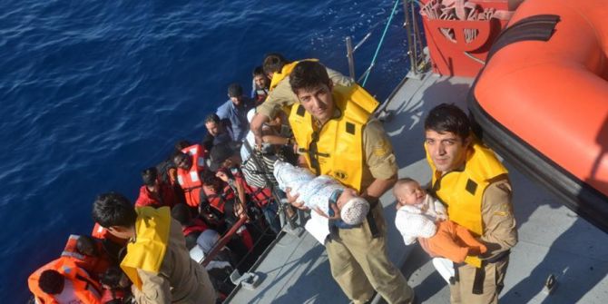 İzmir’de 57 Düzensiz Göçmen Yakalandı