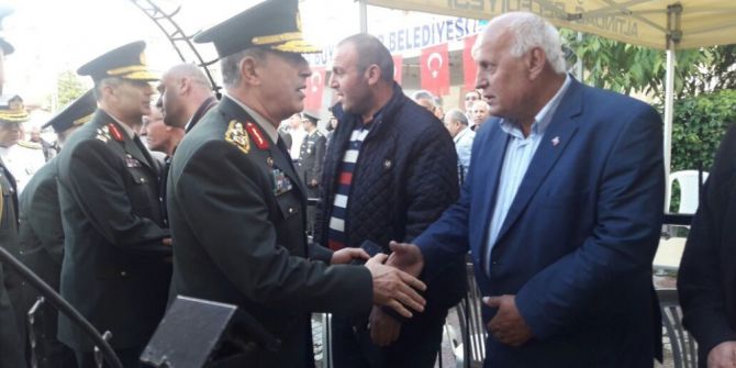 Genelkurmay Başkanı Orgeneral Akar’dan Şehit Evine Taziye Ziyareti