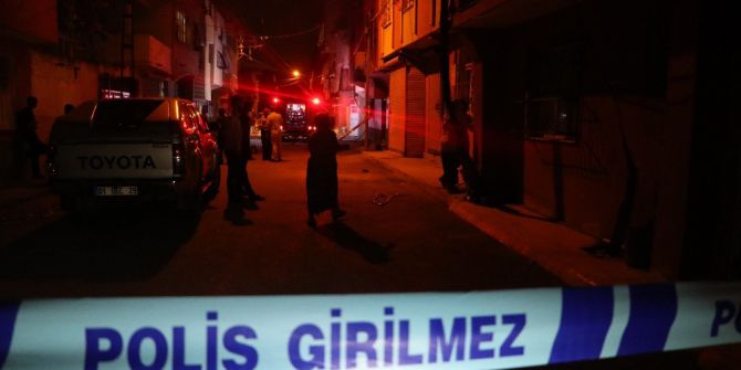 Baba Oğul Duvar Yüzünden İki Kardeşi Öldürdü