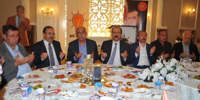 Ak Parti’den Bafra’da İftar