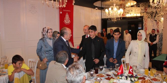 Kadir Topbaş, 15 Temmuz Şehit Yakınları Ve Gazileri İftar Sofrasında Ağırladı