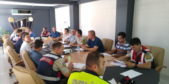 Hayvan Sevklerinde Yol Kontrolleri Bilgilendirme Toplantısı