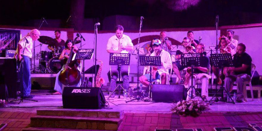 Kuşadası’nda Caz Gecesi