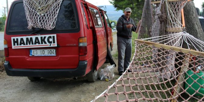 Doktor Tavsiyesi İle Yapmaya Başladığı Hamaklar Adata Marka Oldu