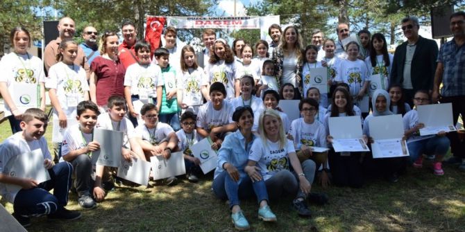 Arı Biziz, Bal Da Bizdedir Projesinin Sertifika Töreni Gerçekleştirildi