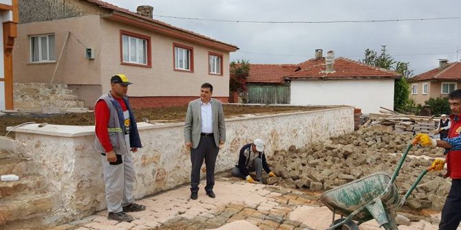 Pazaryeri Güzelleştiriliyor