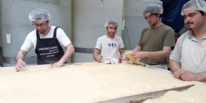 Kütahya’nın Yöresel Tatlısı ’Bitli Helva’nın Satışları Arttı