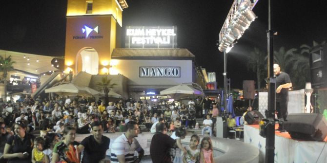 ’Keyf-i Ramazan Tiyatrosu’ Sanatseverlere Coşkulu Bir Akşam Yaşattı