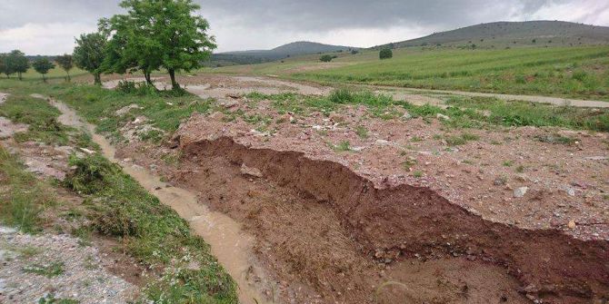 Aslanapa’da Aşırı Yağış