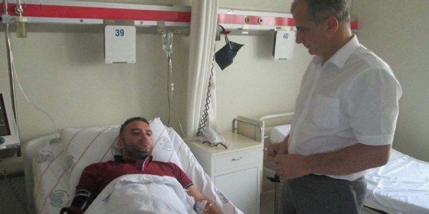 Doktor Hasta Yakınının Saldırısına Uğradı