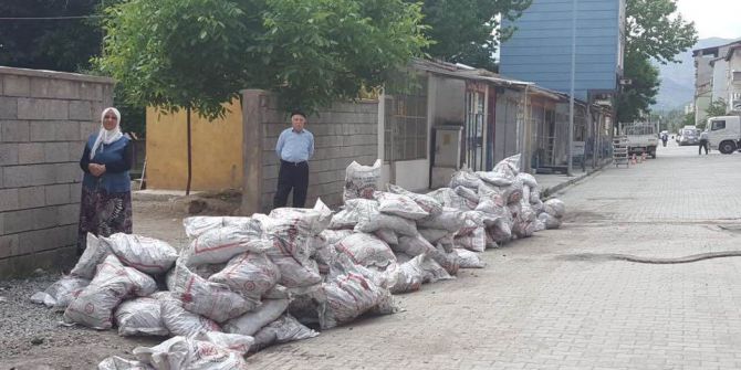 Tatvan’da Kömür Yardımı Dağıtımı