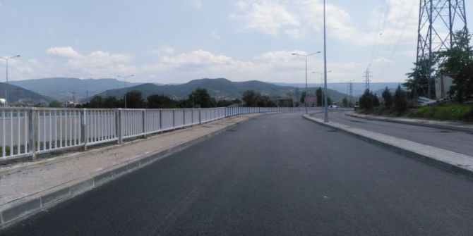 Hisar Deresi Kavşağı’nda Asfalt Çalışmaları Yapıldı