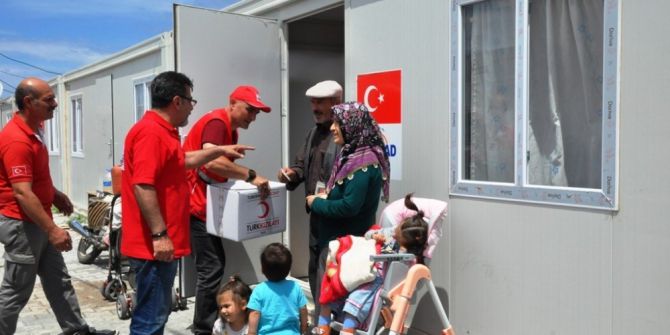 Kızılay’dan Depremzedelere Yardım