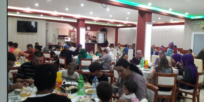 Develili Öğretmenler Makedonya’da Şehit Öğretmen İçin İftar Verdi