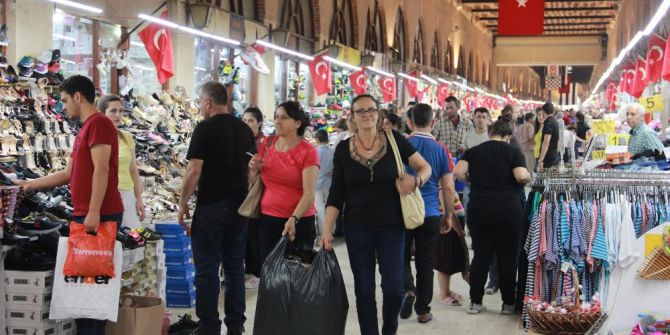 Tarihi Çarşılarda ‘Bayram’ Bereketi